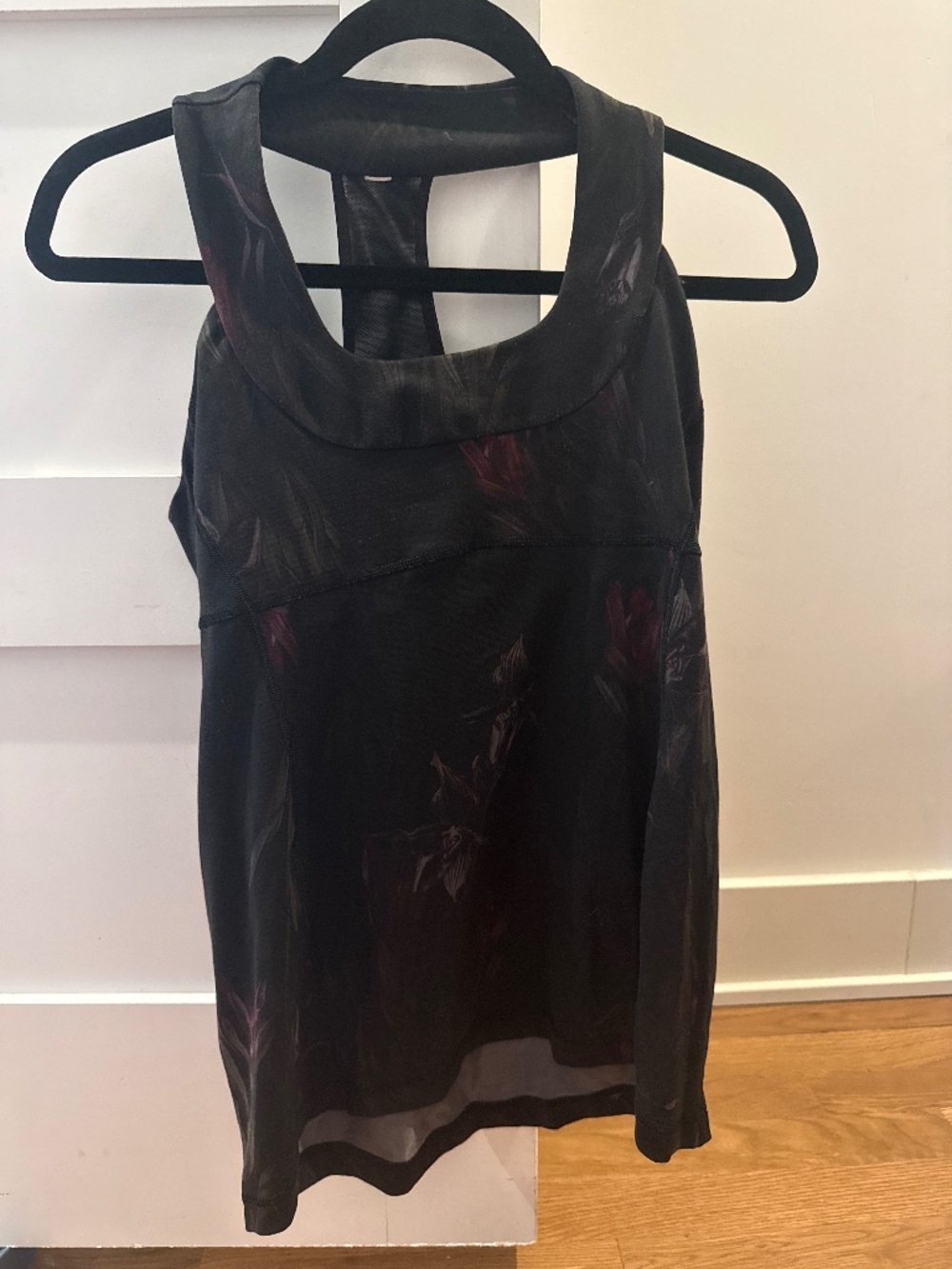 Black Floral Lululemon Tank (likely) Size 8